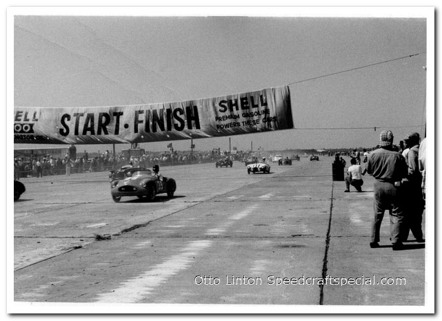 Otto Linton makes the start in the Siata Prototype at Sebring 1953