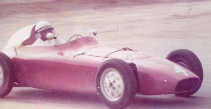 Otto Linton and Lou Flink's Scorpion Formula Junior 8